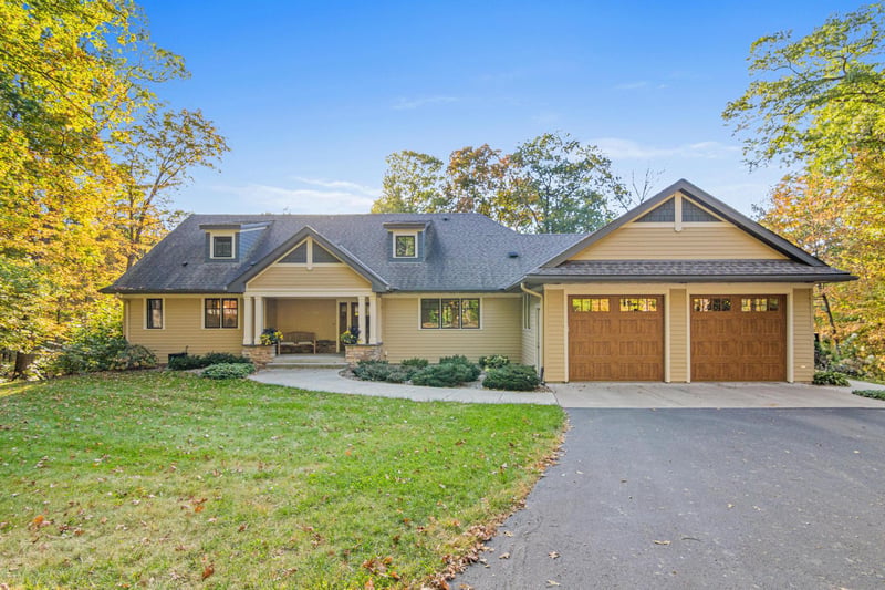 N7453 910th St, River Falls, WI 54022
