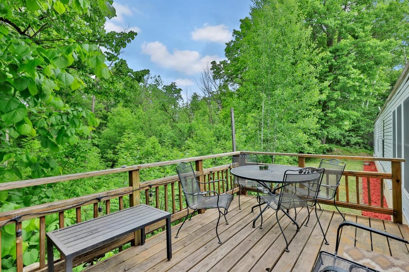 16167 Sunnyside Rd, Pine City, MN 55063