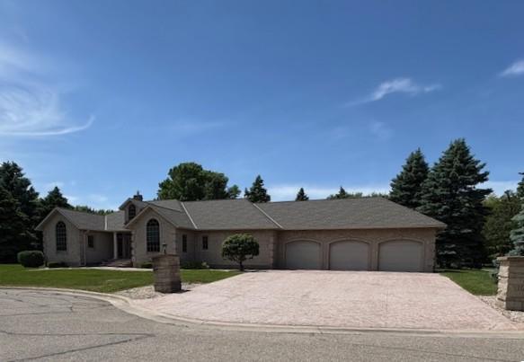 103 S 20th St, Montevideo, MN 56265