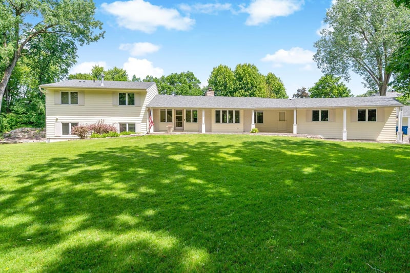 4604 Merilane, Edina, MN 55436