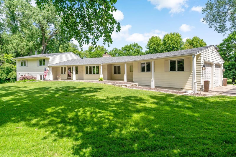 4604 Merilane, Edina, MN 55436