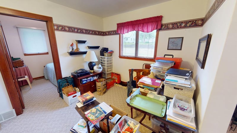 121 2nd St N, Kiester, MN 56051