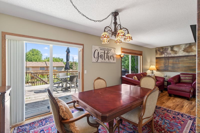 1831 73rd St, Hugo, MN 55038