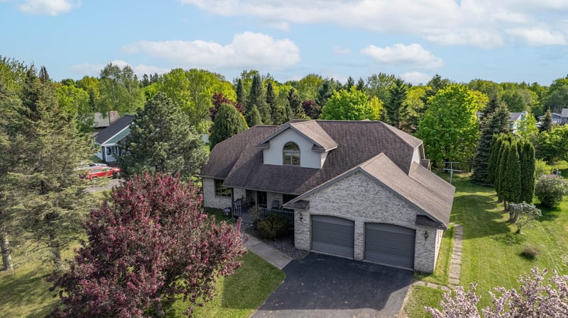 405 Linda Ln, Cloquet, MN 55720