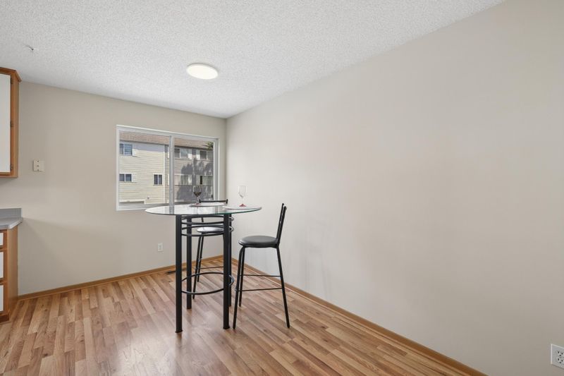9062 Terra Verde Trl, Eden Prairie, MN 55347