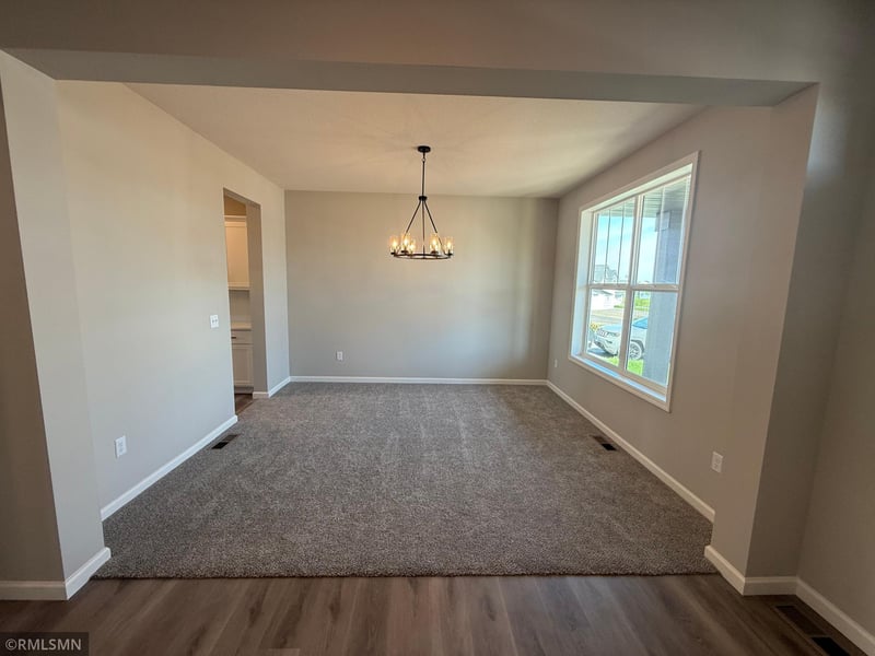 1614 Meadows Dr NE, East Bethel, MN 55011
