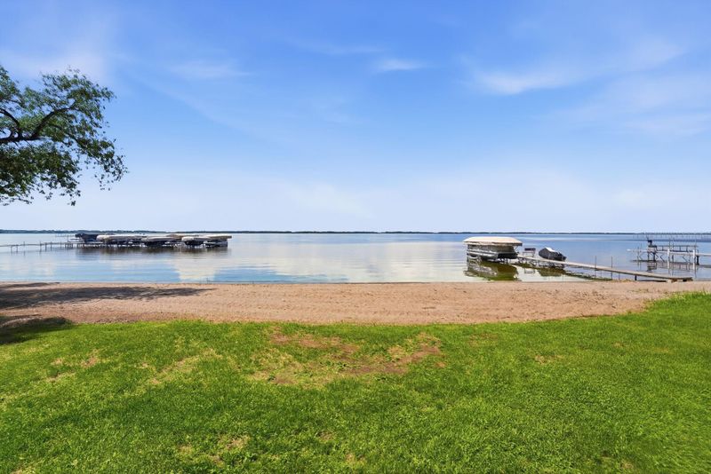 2617 Lake St E, Osakis, MN 56360