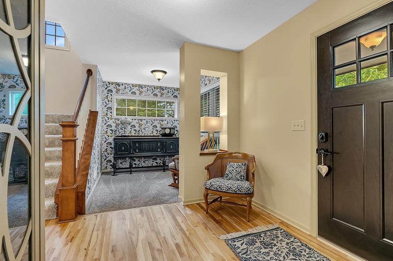 3373 Couchtown Pa, Rosemount, MN 55068