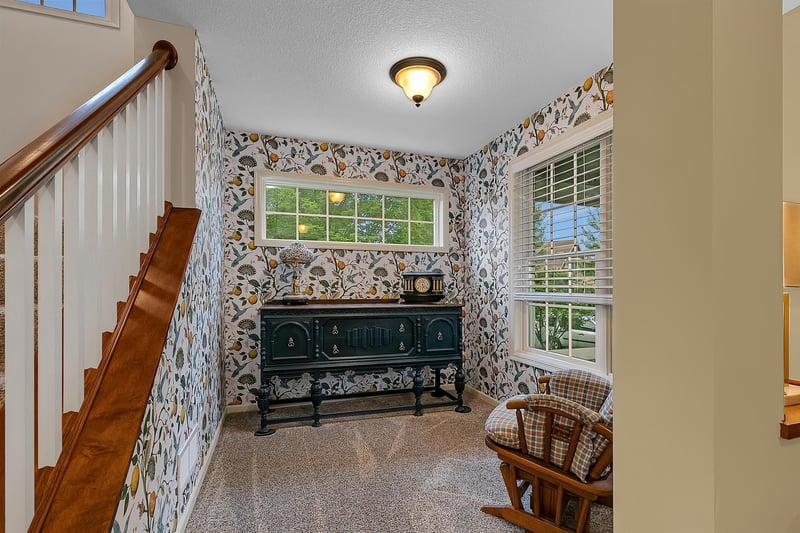 3373 Couchtown Pa, Rosemount, MN 55068