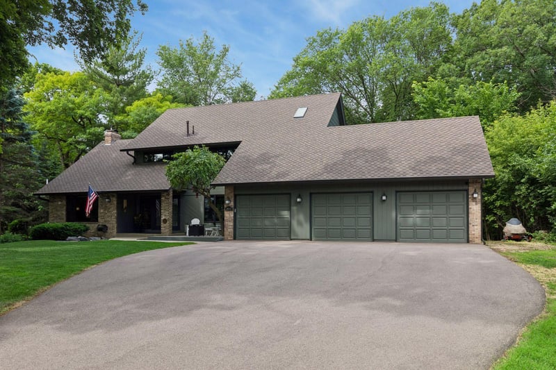 18363 Jasper Pa, Lakeville, MN 55044