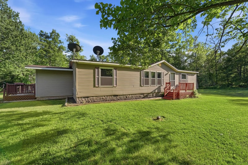 2939 340th Ave, Hinckley, MN 55037