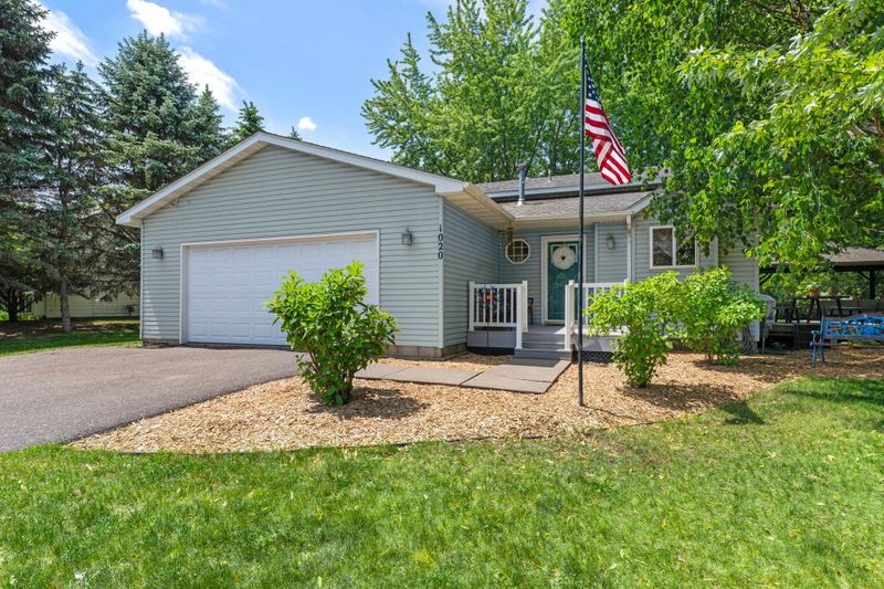 1020 Southview Ave, Braham, MN 55006