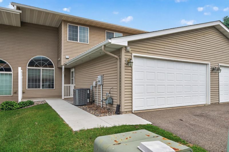 1123 Ridgestone Pl, Buffalo, MN 55313