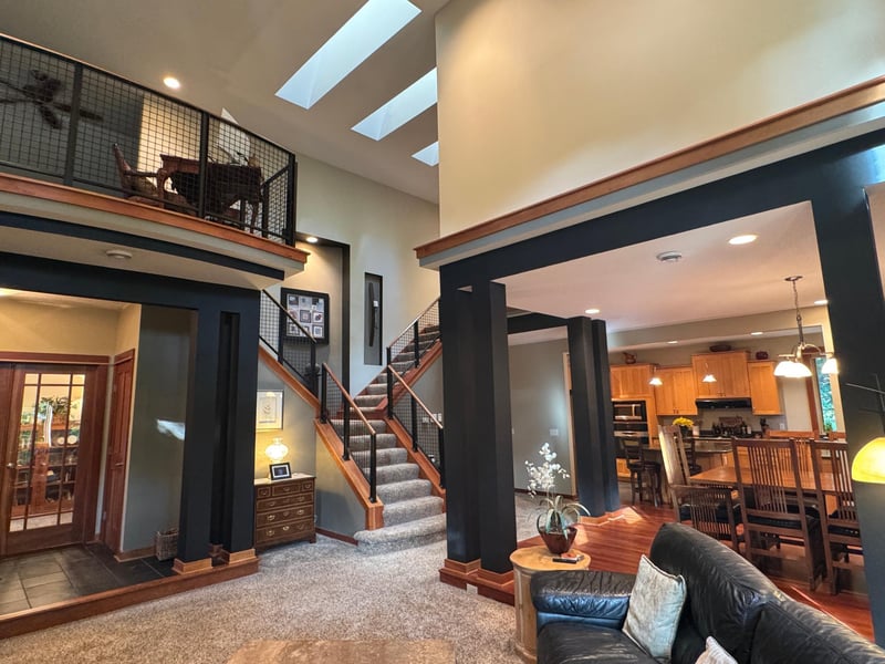 3720 Denmark Ct E, Eagan, MN 55123