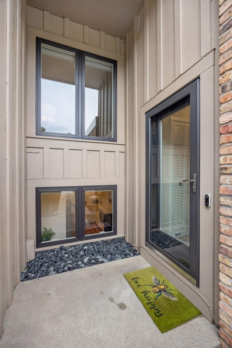 5724 Duncan Ln, Edina, MN 55436