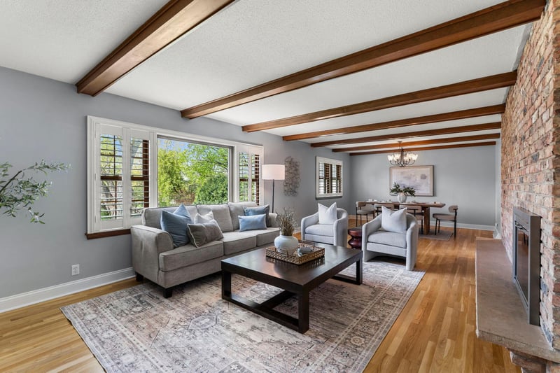 6708 Sally Ln, Edina, MN 55439