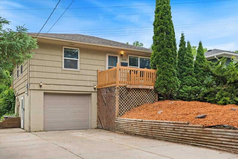 549 E Rose St, Owatonna, MN 55060