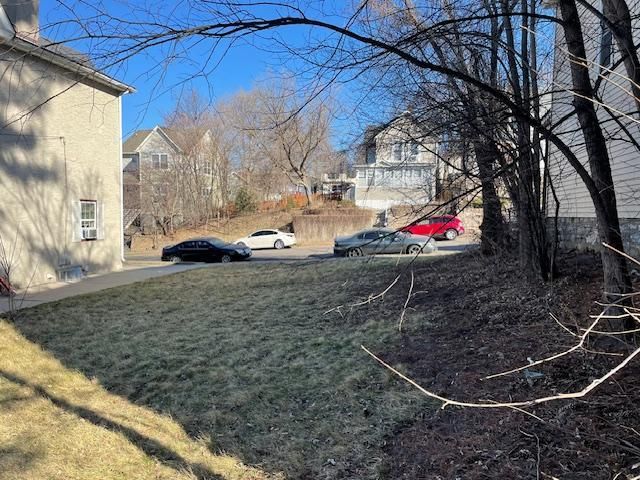 678 Lawson Ave E, Saint Paul, MN 55106