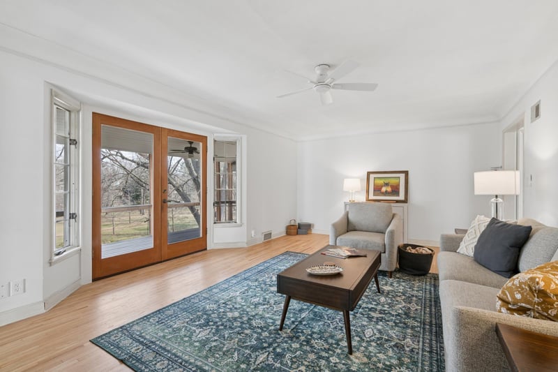 2212 W 53rd St, Minneapolis, MN 55419