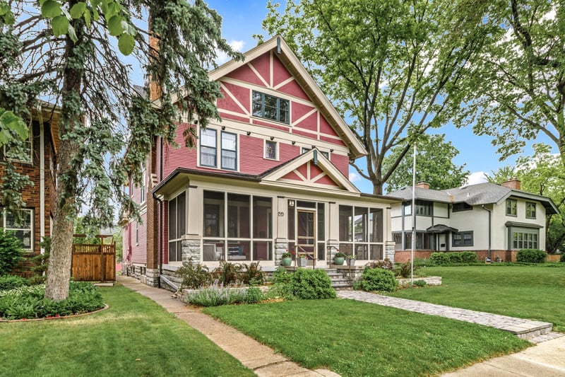 1535 Lincoln Ave, Saint Paul, MN 55105