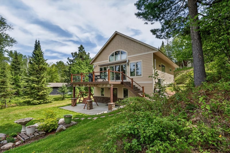 36413 Shoreview Dr, Grand Rapids, MN 55744