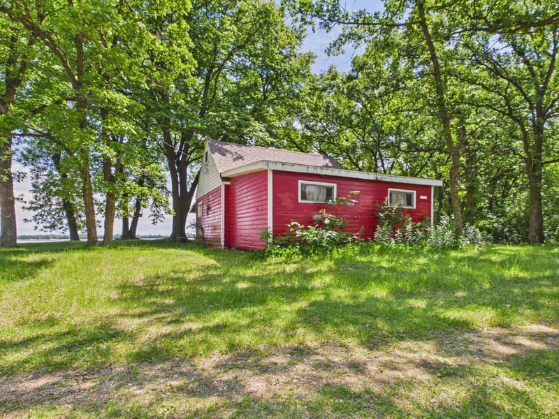 13222 Quiet Cove Rd, Villard, MN 56385