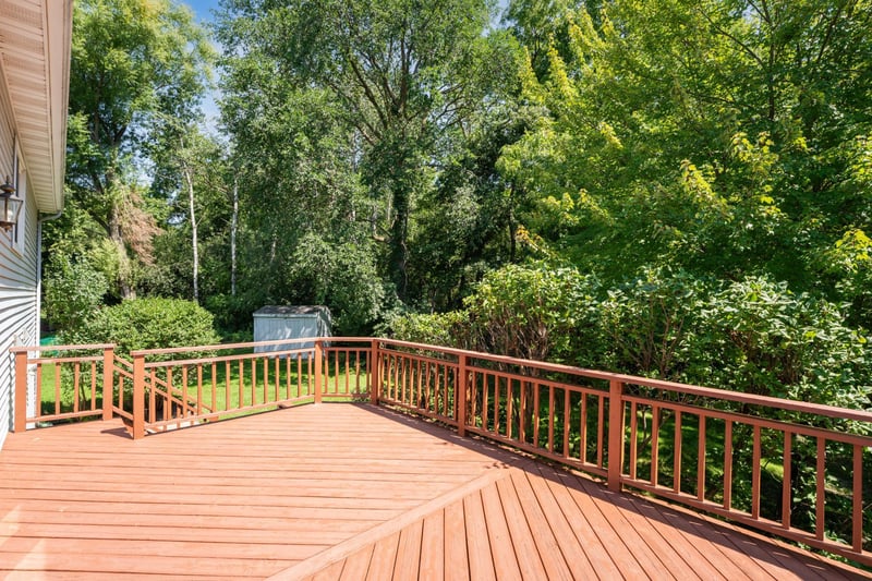 1241 Baird Ln NE, Rochester, MN 55906