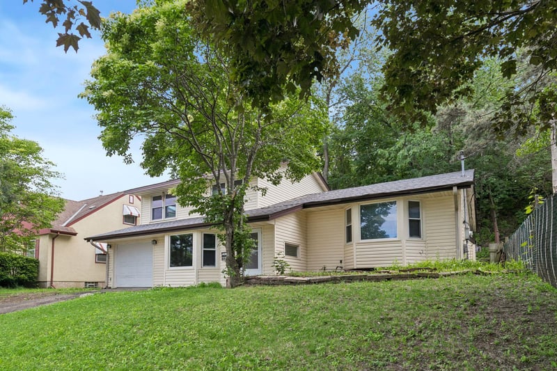 54 King St W, Saint Paul, MN 55107