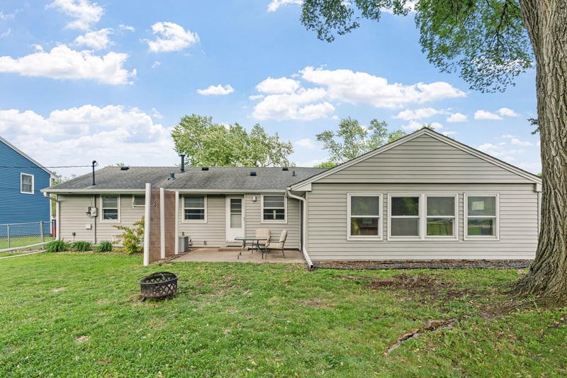 8528 Columbus Ave S, Bloomington, MN 55420