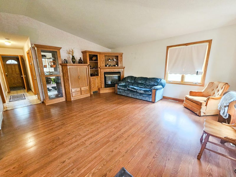 502 Chicago Ave SW, Red Lake Falls, MN 56750
