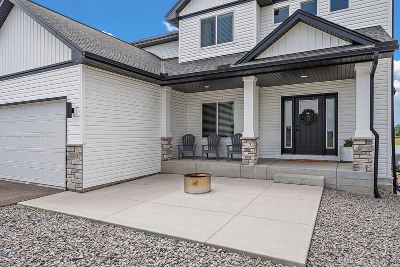 20044 Killdeer St NW, Oak Grove, MN 55011