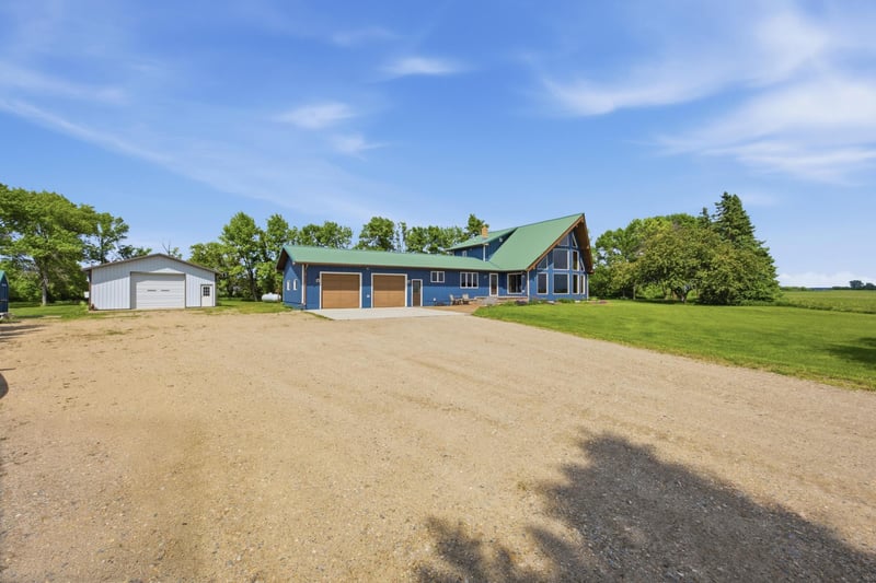 13120 120th Ave S, Sabin, MN 56580