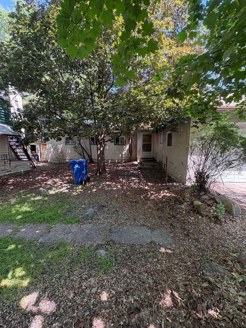 130 Colorado St E, Saint Paul, MN 55107