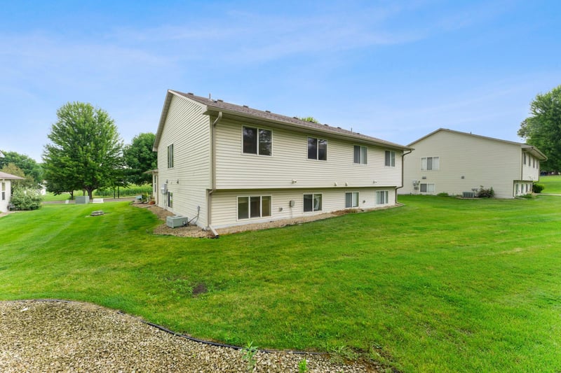 11109 Frankfort Pw NE, Saint Michael, MN 55376