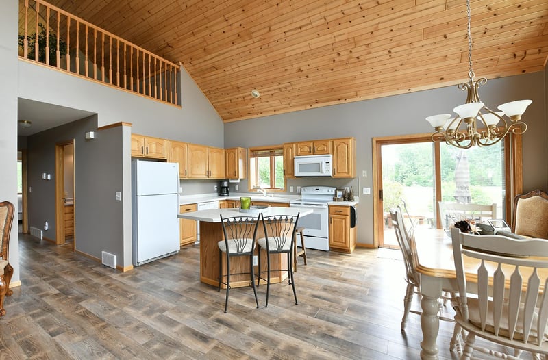 708 N Shore Dr, Battle Lake, MN 56515