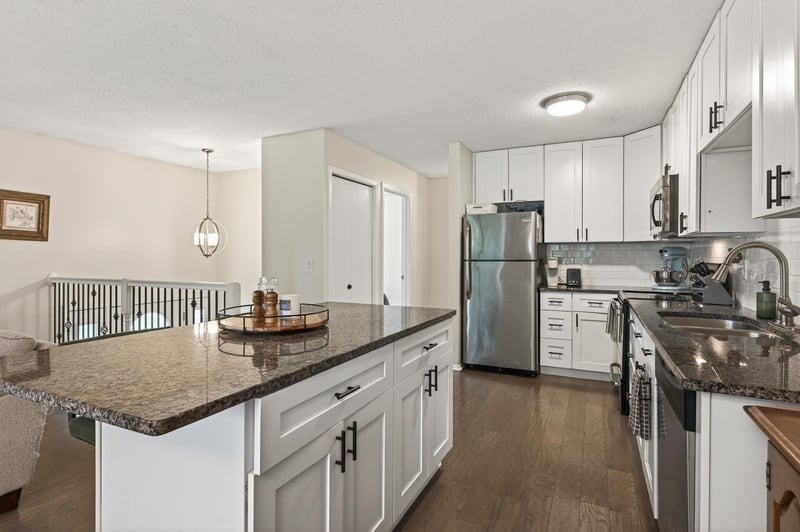 1738 Woodgate Ln, Eagan, MN 55122