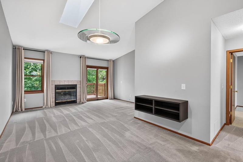 7359 Bren Ln, Eden Prairie, MN 55346