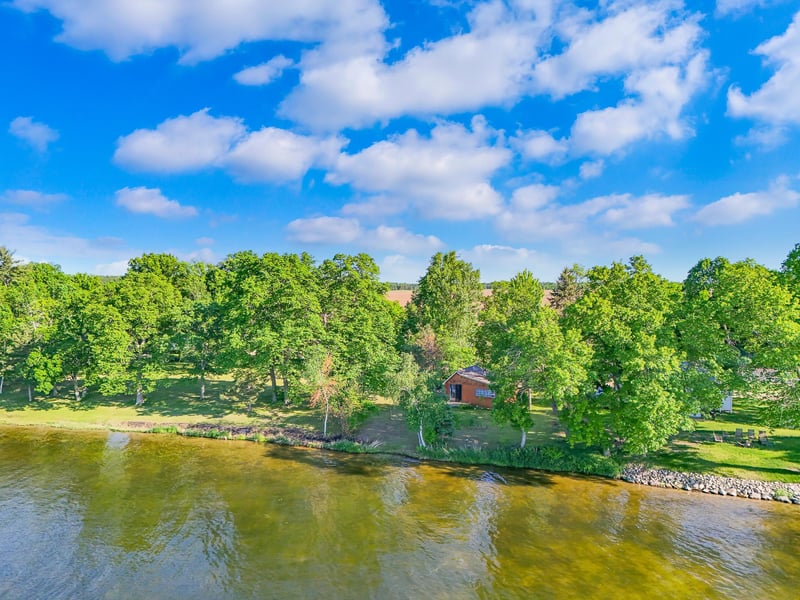 38681 Cozy Cove Rd, Dent, MN 56528