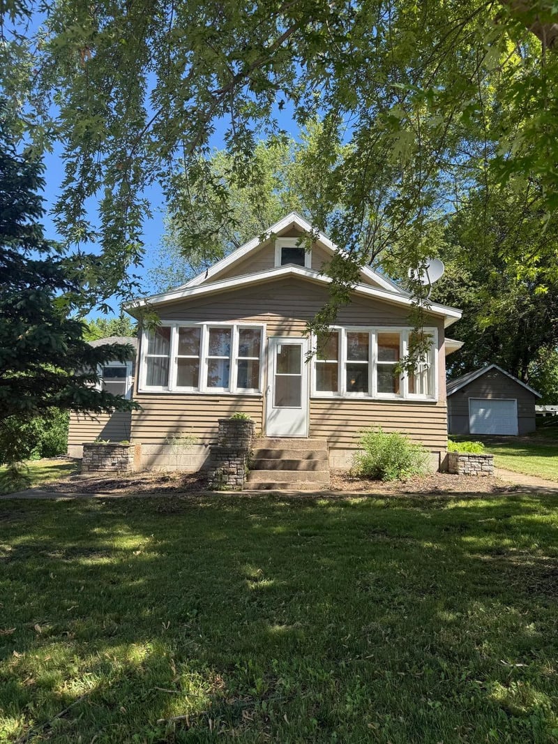 131 Gertrude St, Holdingford, MN 56340
