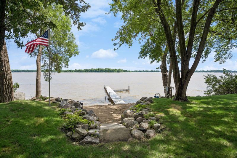 20909 72nd St NW, Pennock, MN 56279