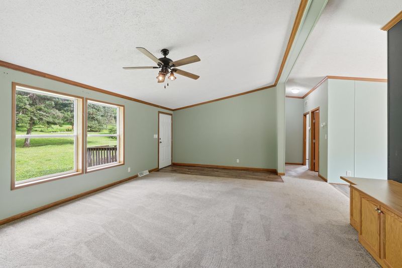 994 Rabbit Rd, Saint Peter, MN 56082