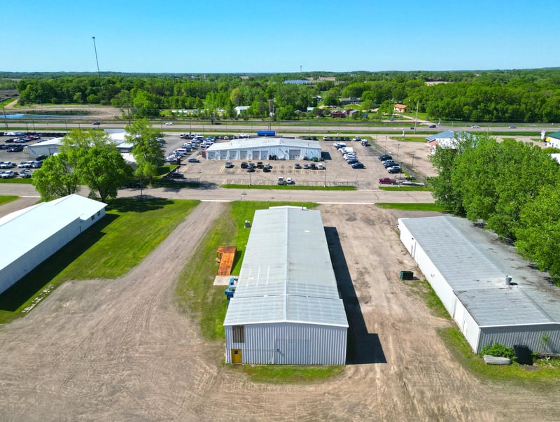 860 Norway Dr E, Annandale, MN 55302