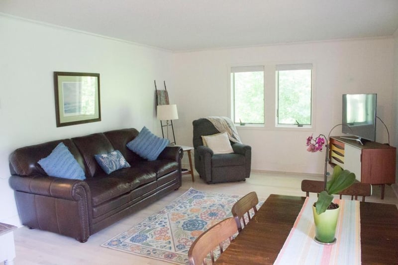 18118 Captive Lake Rd, Garrison, MN 56450