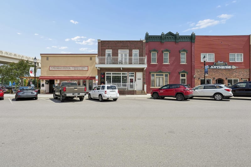 248 Main St W, Wabasha, MN 55981