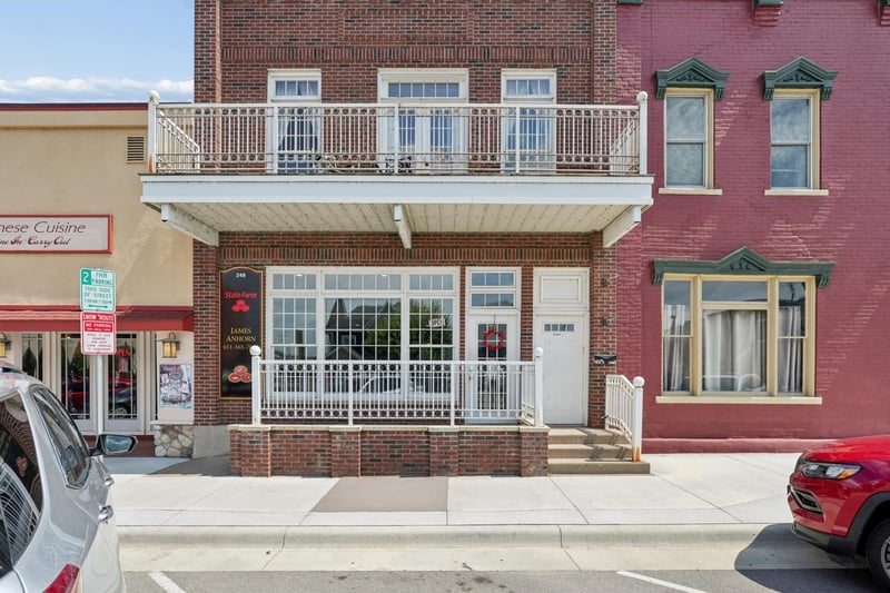 248 Main St W, Wabasha, MN 55981