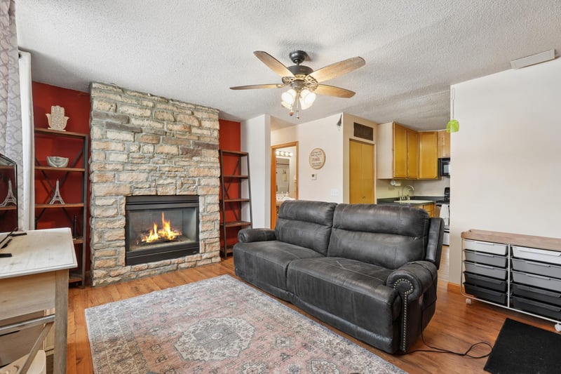 248 Main St W, Wabasha, MN 55981