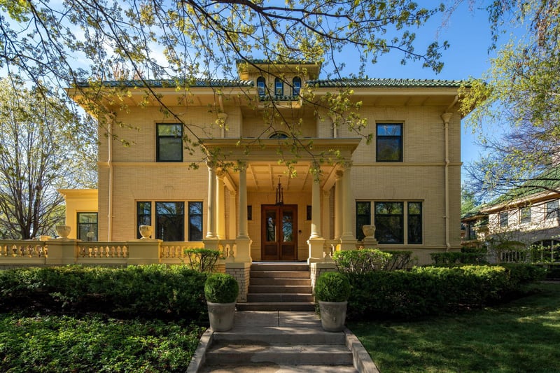 1005 Mount Curve Ave, Minneapolis, MN 55403