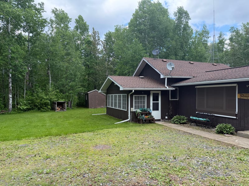 3370 42nd Ave NW, Baudette, MN 56623
