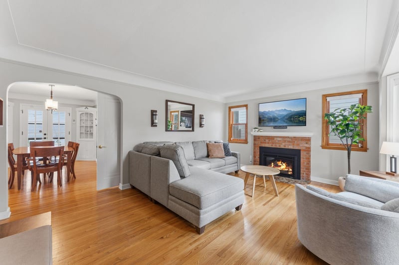 5933 Columbus Ave, Minneapolis, MN 55417
