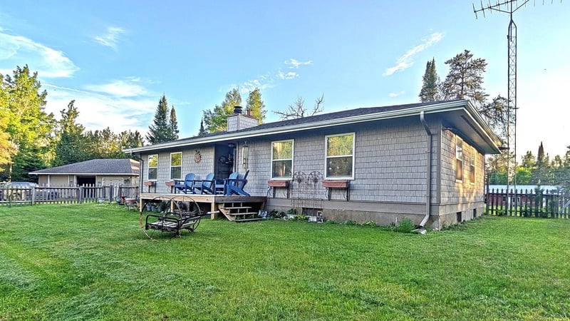 7079 Pike River Dr, Embarrass, MN 55732